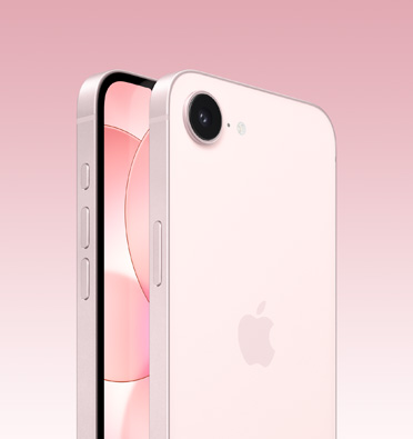 Faces avant et arrière d’un iPhone 17e rose pastel, vue partielle de l’écran, vue complète du dos avec logo Apple et une caméra, côté avec bouton Action, boutons de réglage du volume et bouton latéral