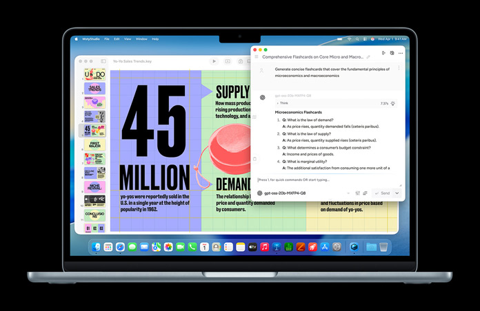 MacBook met Msty Studio met flashcards over micro-economie, om de on-device AI-voorzieningen te demonstreren