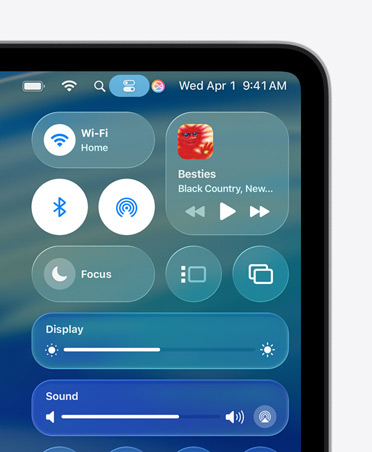 Lato destro dello schermo di un Mac, con il Centro di Controllo e alcuni comandi personalizzati in Liquid Glass, tra cui Wi‑Fi e Bluetooth