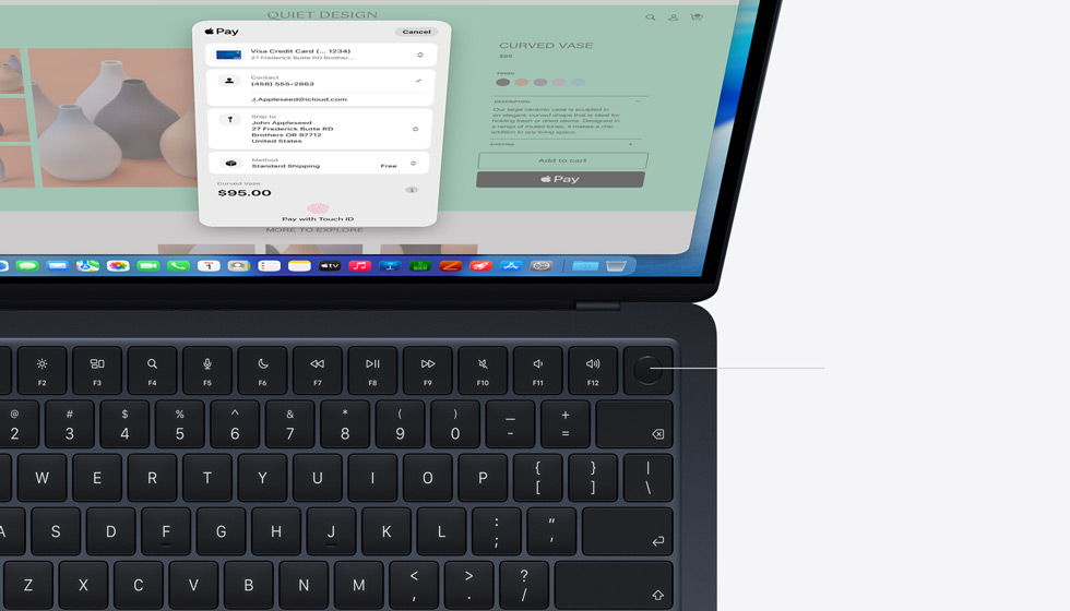 MacBook Air aperto che mostra la posizione del sensore Touch ID