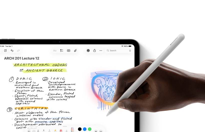一隻手拿著 Apple Pencil 在 iPad 的備忘錄 app 上圈起一幅草圖。