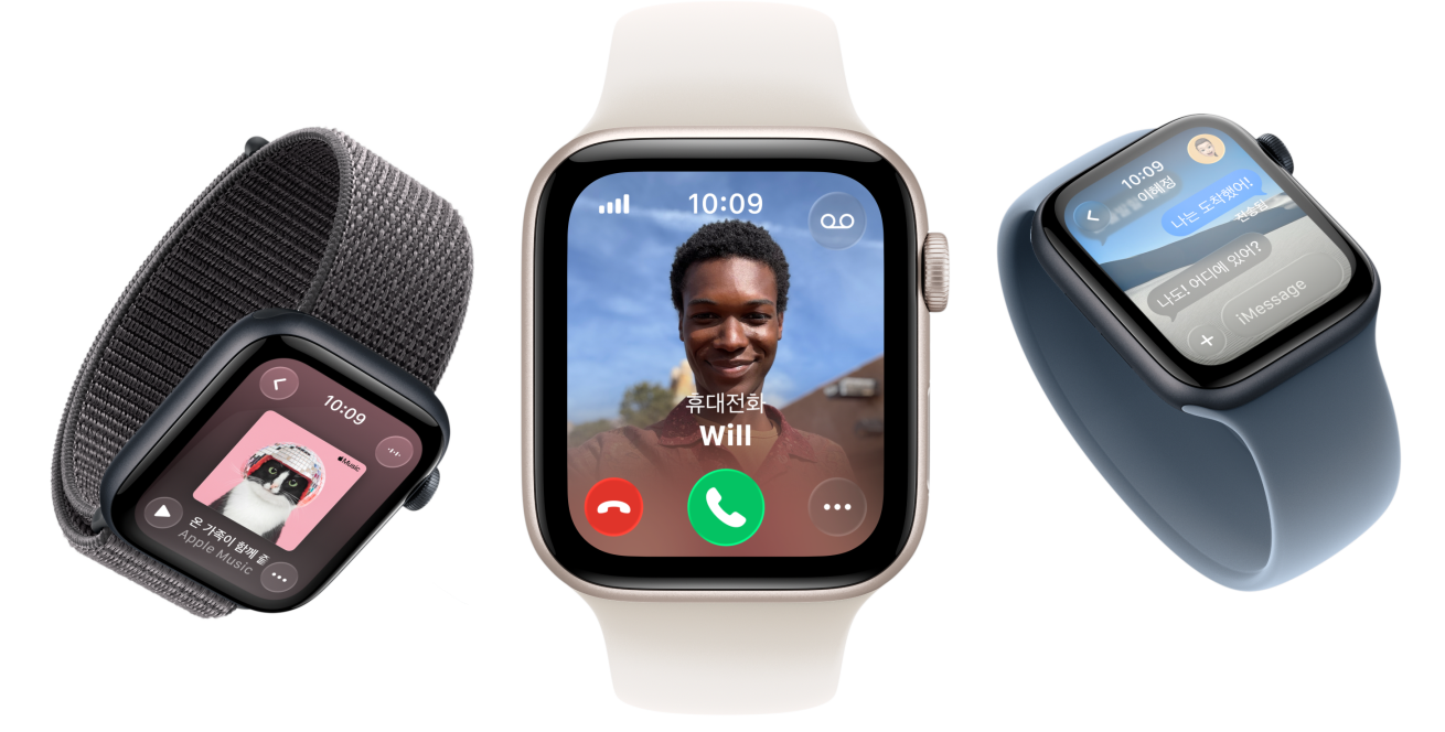 터머릭 색상 브레이드 솔로 루프, 네온 옐로 색상 솔로 루프, 바솔트 블랙 색상 스포츠 루프와 연결되어 각각 화면에 Apple Pay, 제어 센터, Apple Music이 보이는 스타라이트 색상 및 미드나이트 색상 알루미늄 케이스의 Apple Watch SE 3 기기들